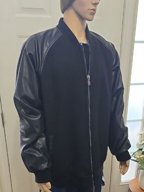 SHAQUILLE O'NEAL BRAND MEN'S BIG AND TALL BLACK FULL-ZIP JACKET SIZE 4XL